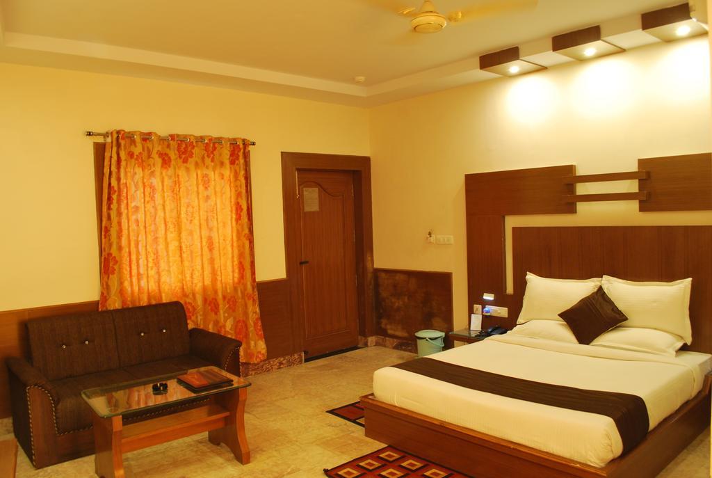Hotel Basera Brij Bhoomi Vrindāvan Exterior foto